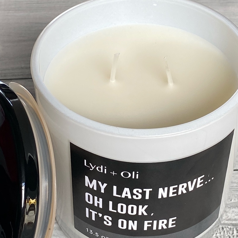 Lydi + Oli “My Last Nerve” Funny 2 Wick Candle With Lid - Picture 3 of 4
